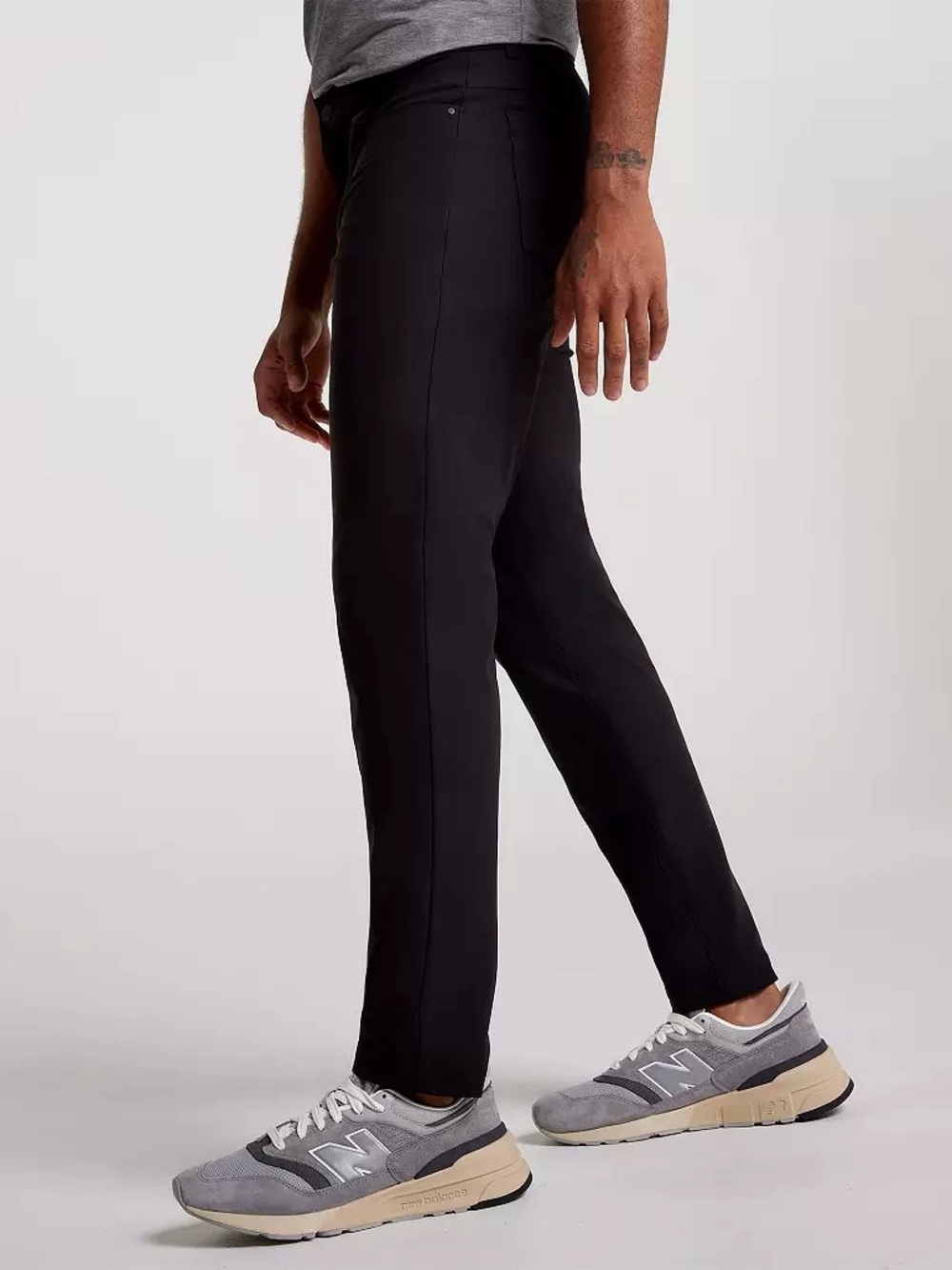 VRST Men's Limitless Performance Slim Fit 5 Pocket Pant